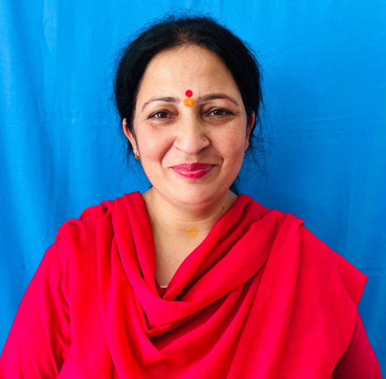 Ms. Meena ( B.Sc )