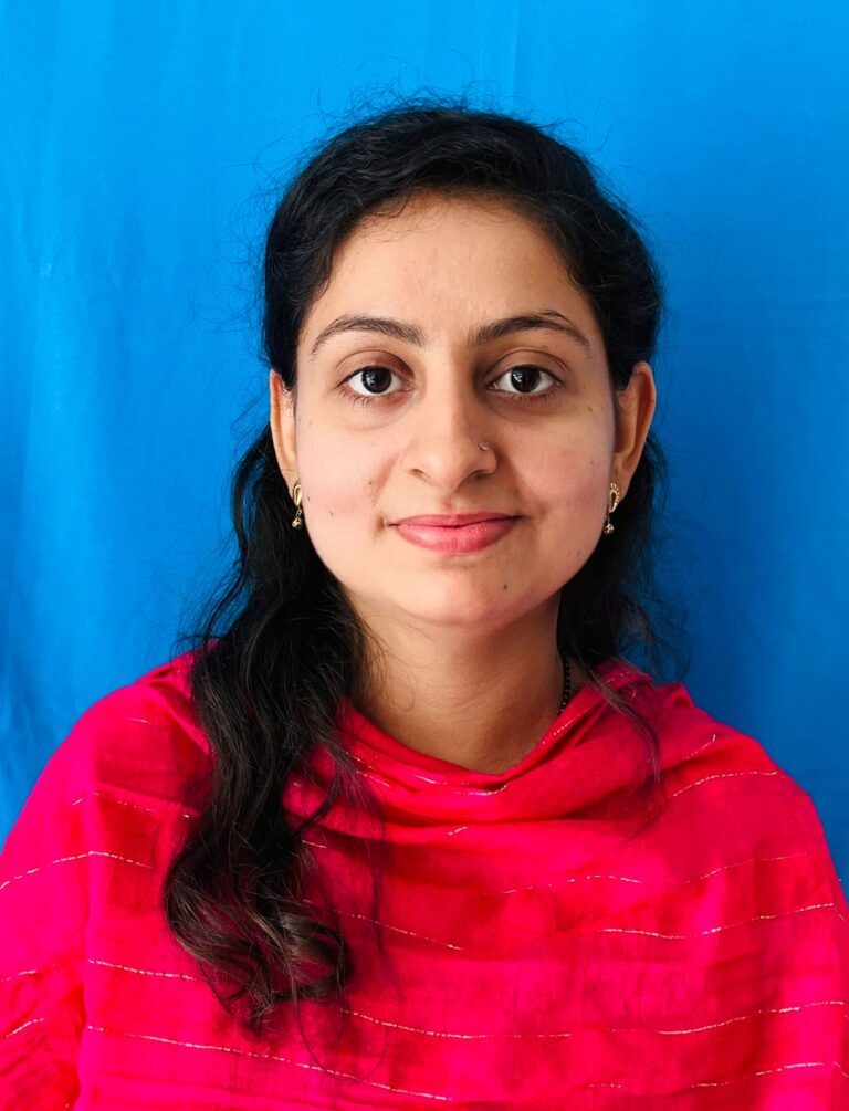 Ms. Sonali Billowria ( M.Sc, B.Ed )